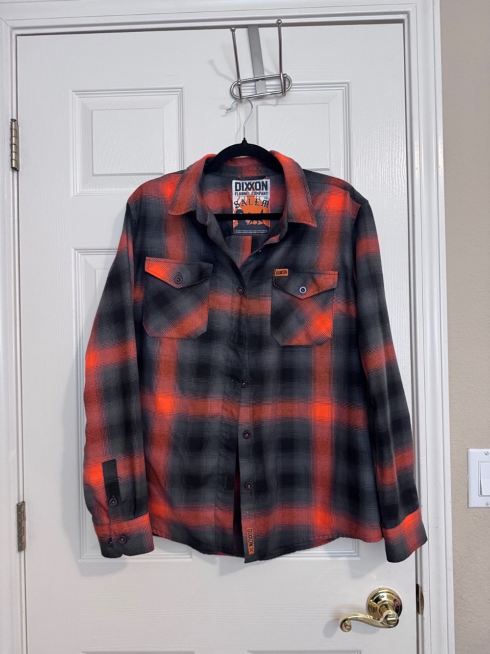 Dixxon Flannel Company Women’s Salem Flannel - Orange & Black Size XL NWOT